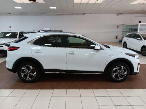 Kia XCeed 1.0 MHEV DRIVE 5P