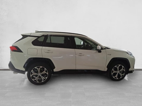 Suzuki Across 2.5 PHEV 4WD