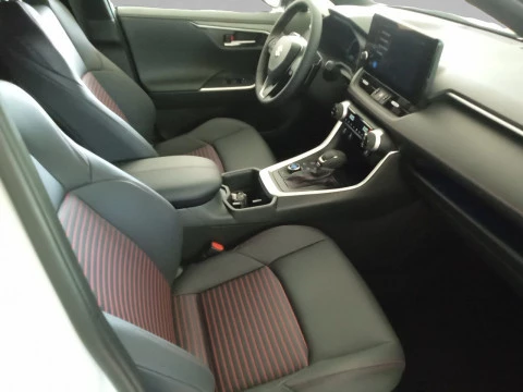 Suzuki Across 2.5 PHEV 4WD