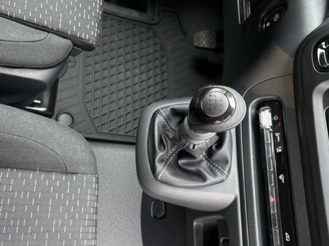 Mercedes-Benz Vito Nuevo Vito 110 CDI Furgón BASE Larga