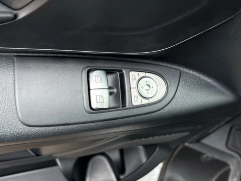 Mercedes-Benz Vito Nuevo Vito 110 CDI Furgón BASE Larga