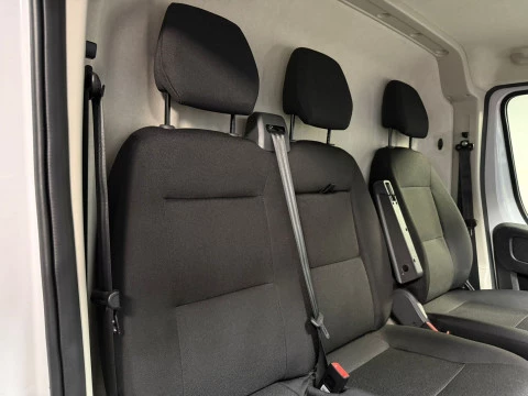 Citroën Jumper 3.3 L2 H2 BHDI 103kW (140CV) S&S 6 V. M