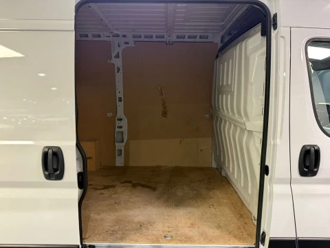 Citroën Jumper 3.3 L2 H2 BHDI 103kW (140CV) S&S 6 V. M