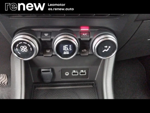 Renault Captur   TCe Techno 67kW