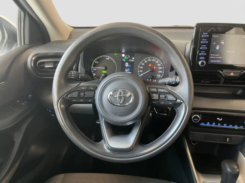 Toyota Yaris 1.5 120H Active Tech