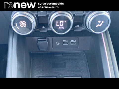 Renault Clio Techno TCe 90 (67kw)