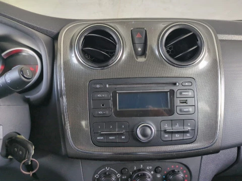 Dacia Sandero Comfort TCE 66kW (90CV) - 18
