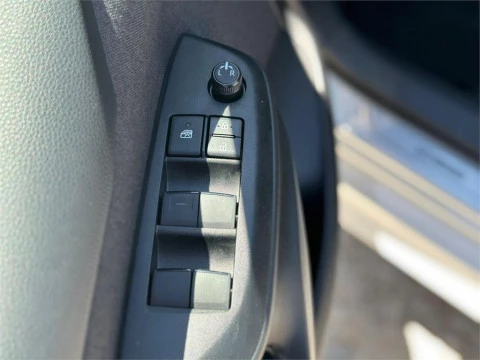 Toyota Yaris ACTIVE PLUS
