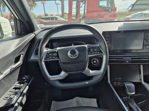 KGM Torres G15 Life Aut. KGM Torres G15 Life Aut.