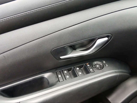 Hyundai Tucson 1.6T HEV Klass AT 158 kW (215 CV)