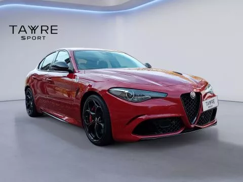 Alfa Romeo Giulia 2.9T V6 375kW (510CV) Quadrifoglio AT Alfa Romeo Giulia 2.9T V6 375kW (510CV) Quadrifoglio AT