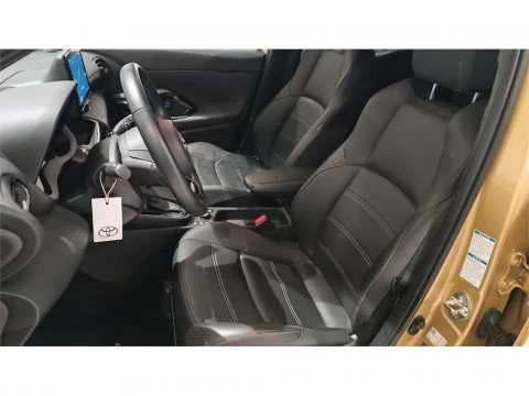 Toyota Yaris Cross 5 Puertas Premiere Edition 120H e-CVT (AWD-i)