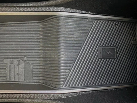 Renault R5 E-Tech R5 Iconic cinq autonomia confort 110 kW