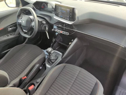 Peugeot 2008 Active Pack BlueHDI 81kW (110CV)