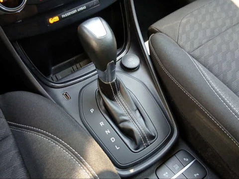 Ford Puma 1.0 EcoBoost MHEV Titanium Auto 92 kW (125 CV)