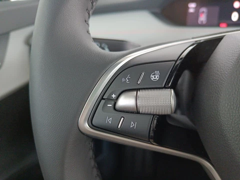 Skoda Elroq 150 kW (204 CV) 63 kWh (59 kwh neta)