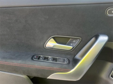 Mercedes-Benz Clase A 250 e Compacto