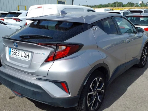Toyota C-HR 1.8 125H Advance