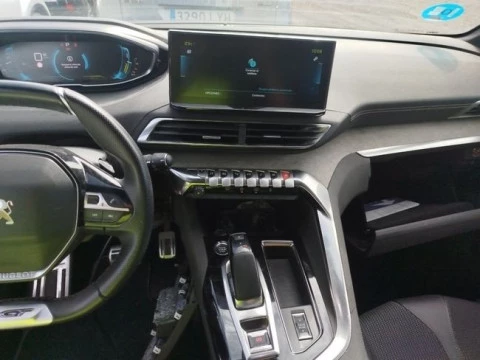 Peugeot 3008 Hybrid 300 e-EAT8 GT