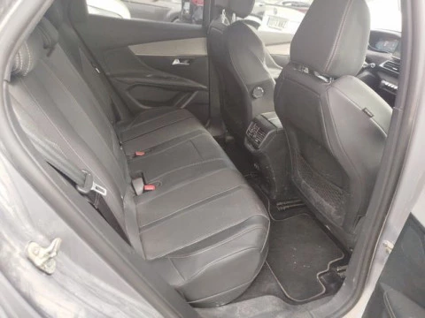 Peugeot 3008 Hybrid 300 e-EAT8 GT