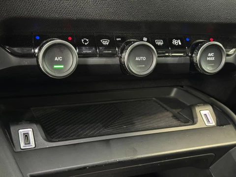 Citroën C4 1.5 BLUEHDI S&S FEEL PACK EAT8 130