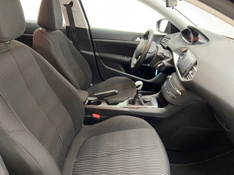 Peugeot 308 Business Line BlueHDi 120 S&S 6 Vel. MAN ?6.2