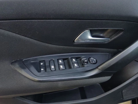 Peugeot 308 SWActive Pack BlueHDi 130 S&S MAN