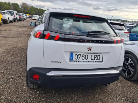 Peugeot 2008 Active Pack BlueHDI 81kW (110CV)