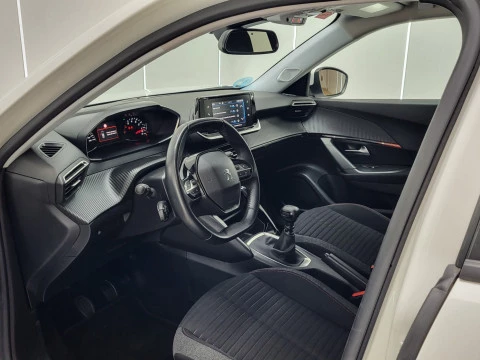 Peugeot 2008 Active Pack Puretech 100 S&S BVM6