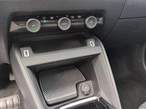 Citroën ë-C4 ë-C4 eléctrico 100kW 50kWh Shine