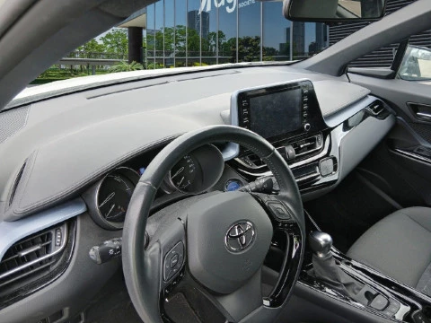 Toyota C-HR 1.8 125H Advance