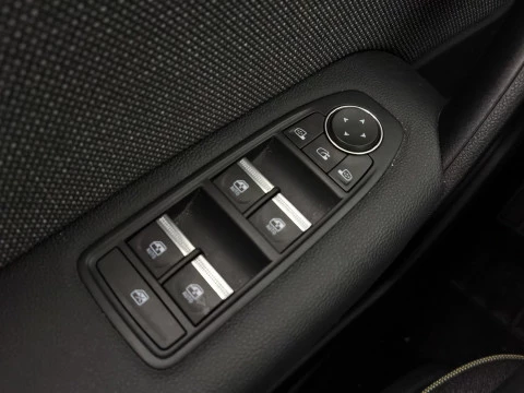 Renault Captur  Gasolina/gas  TCe Techno 74kW GLP