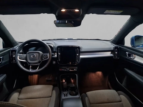 Volvo XC40 1.5 T2 Essential Auto