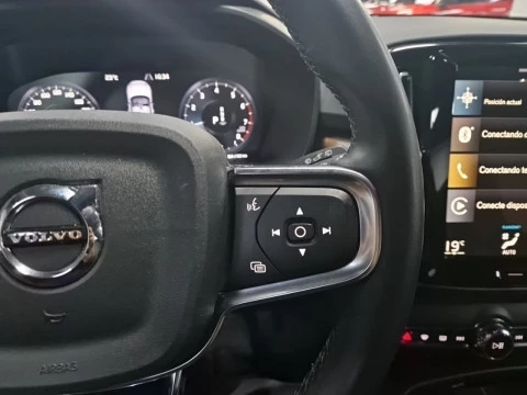 Volvo XC40 1.5 T2 Essential Auto