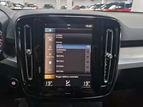 Volvo XC40 1.5 T2 Essential Auto