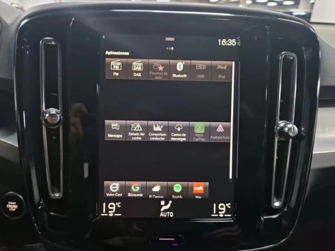 Volvo XC40 1.5 T2 Essential Auto