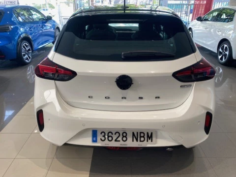 Opel Corsa 1.2T XHLHybrid 81kW GS eDCT