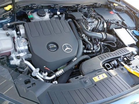 Mercedes-Benz GLA GLA 250 e