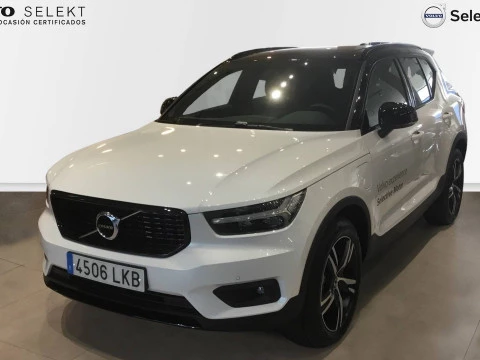 Volvo XC40 T4 Twin Recharge R-Design Volvo XC40 T4 Twin Recharge R-Design