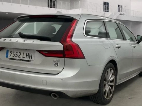 Volvo V90 2.0 D4 Business Plus Auto