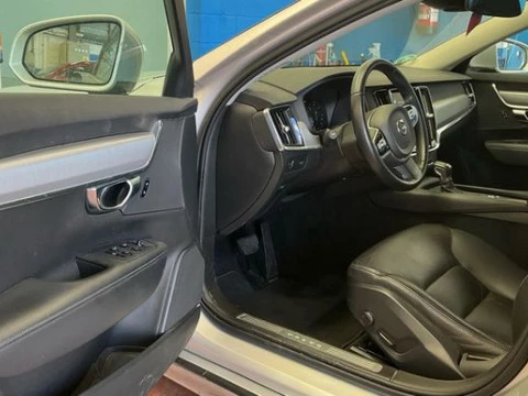 Volvo V90 2.0 D4 Business Plus Auto