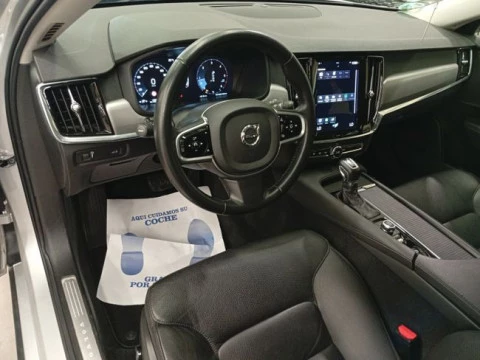 Volvo V90 2.0 D4 Business Plus Auto