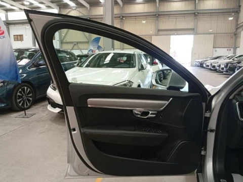 Volvo V90 2.0 D4 Business Plus Auto