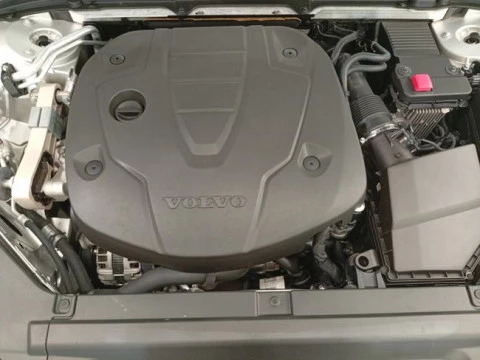 Volvo V90 2.0 D4 Business Plus Auto