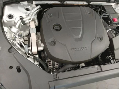 Volvo V90 2.0 D4 Business Plus Auto