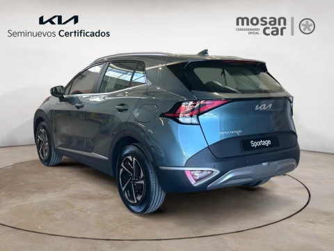 Kia Sportage 1.6 T-GDi MHEV 118kW (160CV) Drive 17