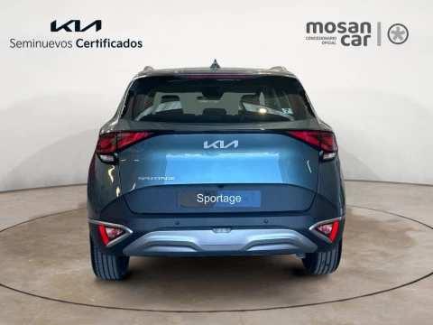 Kia Sportage 1.6 T-GDi MHEV 118kW (160CV) Drive 17
