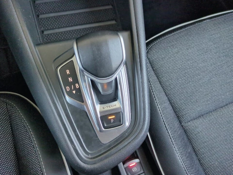 Renault Captur Zen E-TECH Híbrido enchufable 160cv