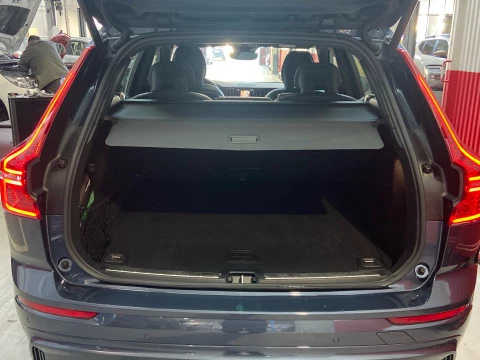 Volvo XC60 2.0 B4 D Plus Dark Auto