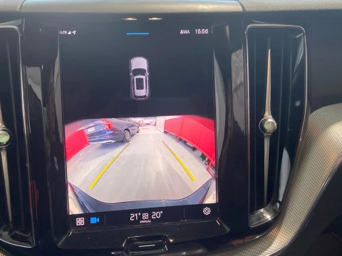 Volvo XC60 2.0 B4 D Plus Dark Auto